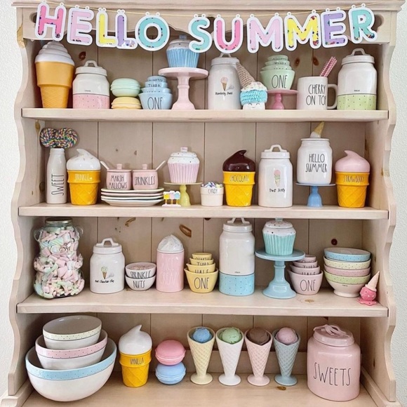 🆕 Rae Dunn | "VANILLA" Ice Cream Cone Candle! - Picture 9 of 10